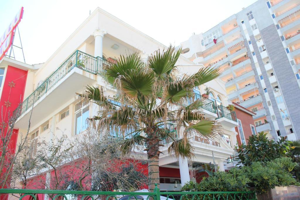 Hotel Ani Durrës Exteriör bild